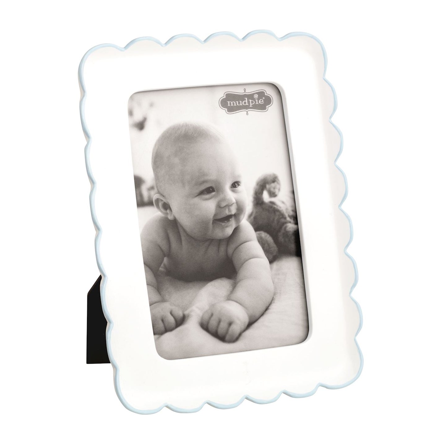 Scalloped Resin Frames