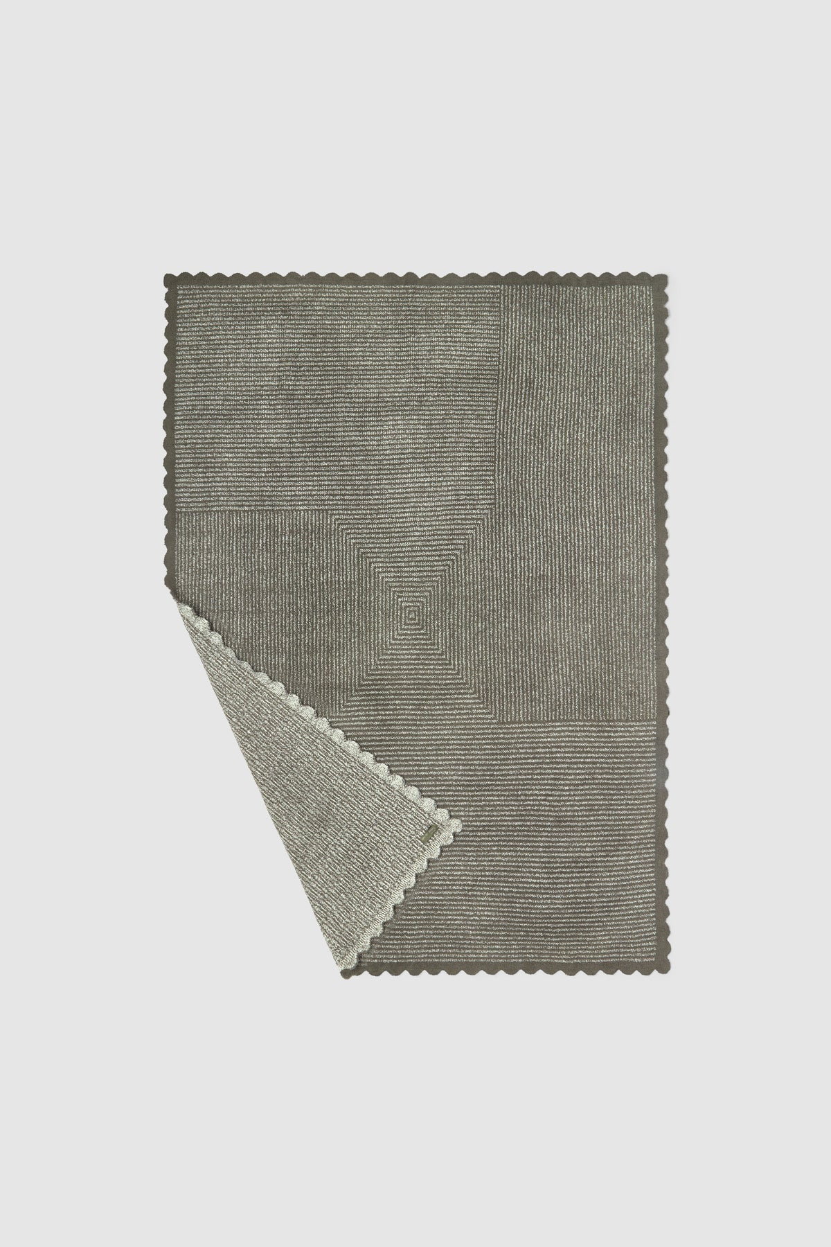 Barefoot Dreams Scallop Stripe Throw