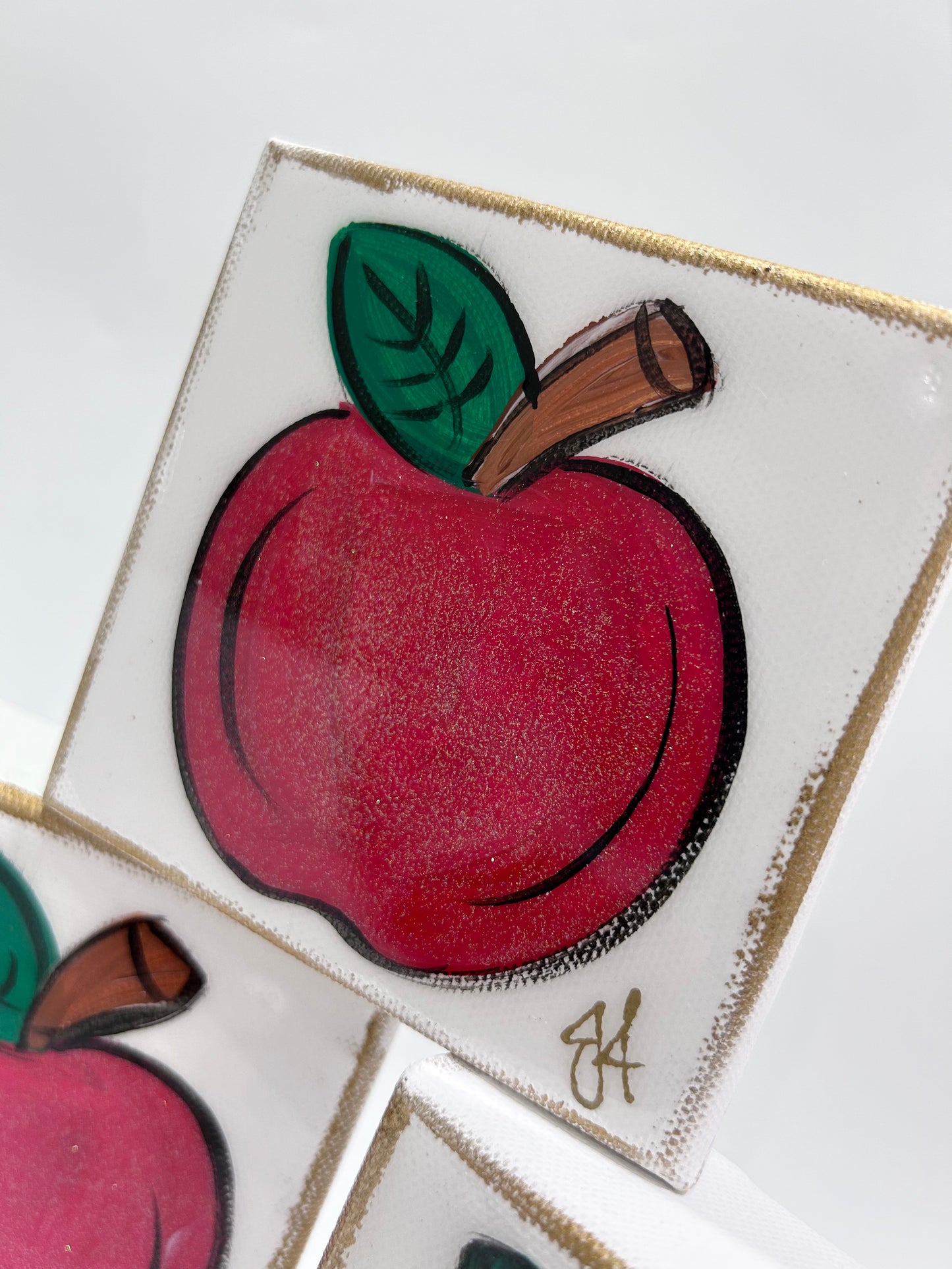 J Anderson apple